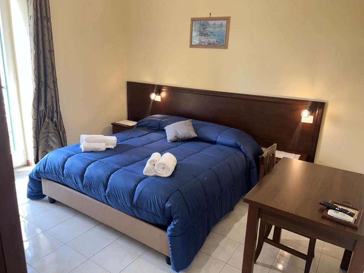 Agriturismo Le Grottelle Villa SantʼAgata sui Due Golfi Dış mekan fotoğraf