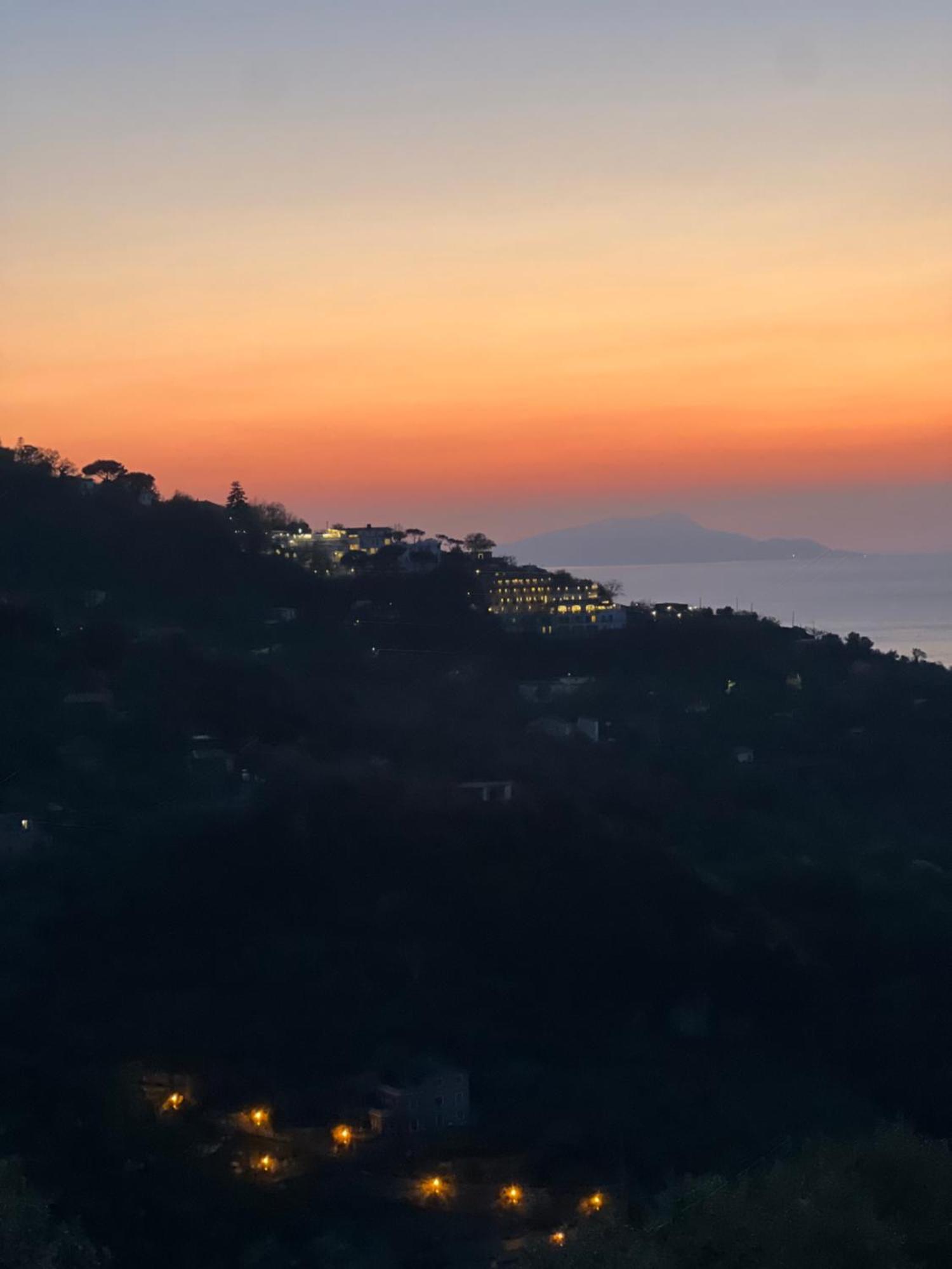 Agriturismo Le Grottelle Villa SantʼAgata sui Due Golfi Dış mekan fotoğraf